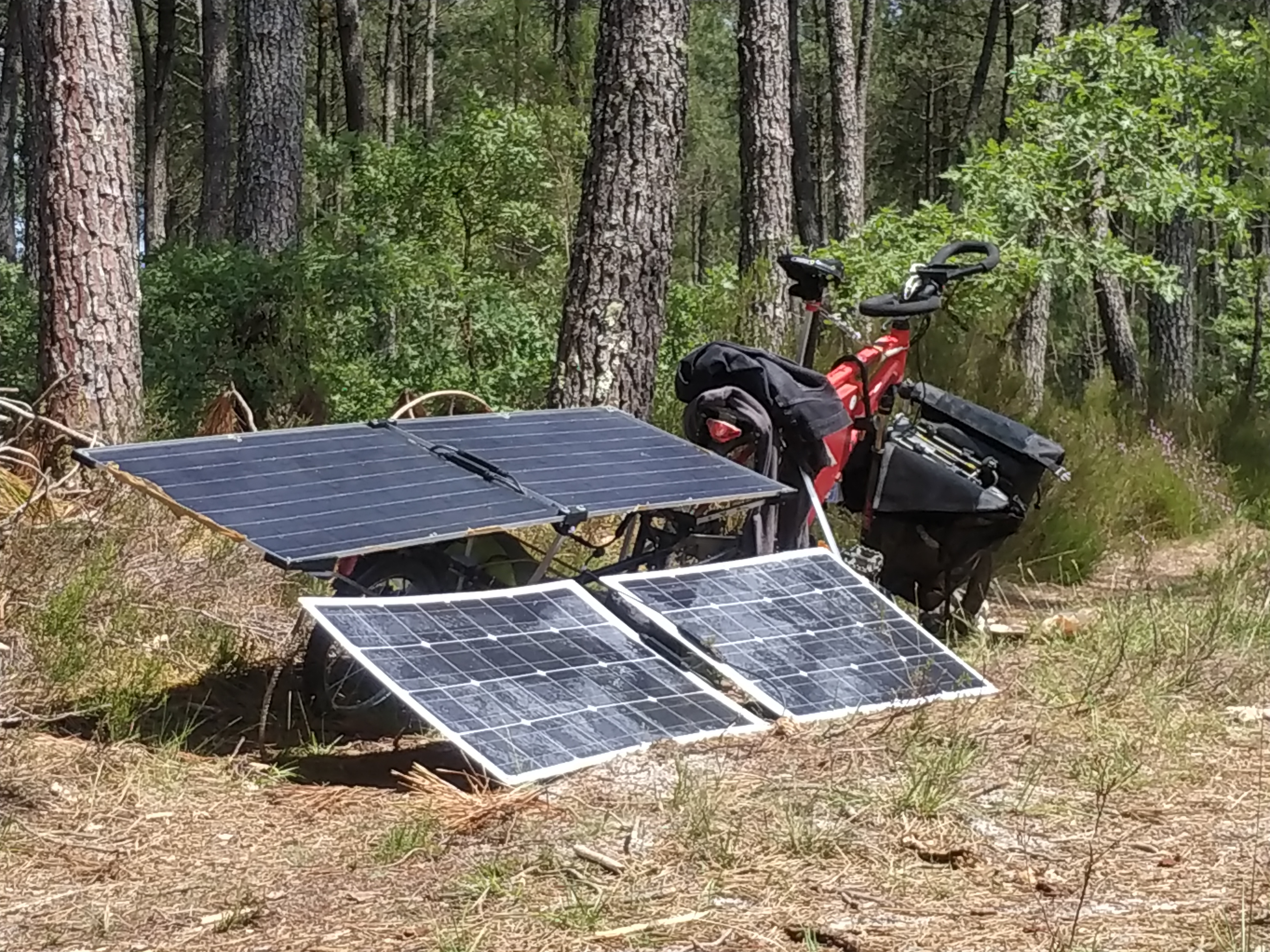 Charge ebike with online solar